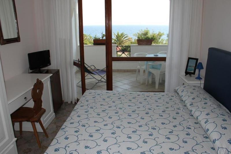 Hotel Il Vascello Marina Serra Extérieur photo