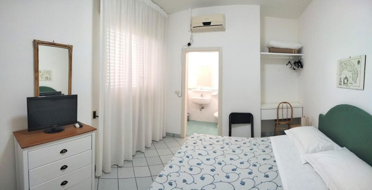 Hotel Il Vascello Marina Serra Extérieur photo