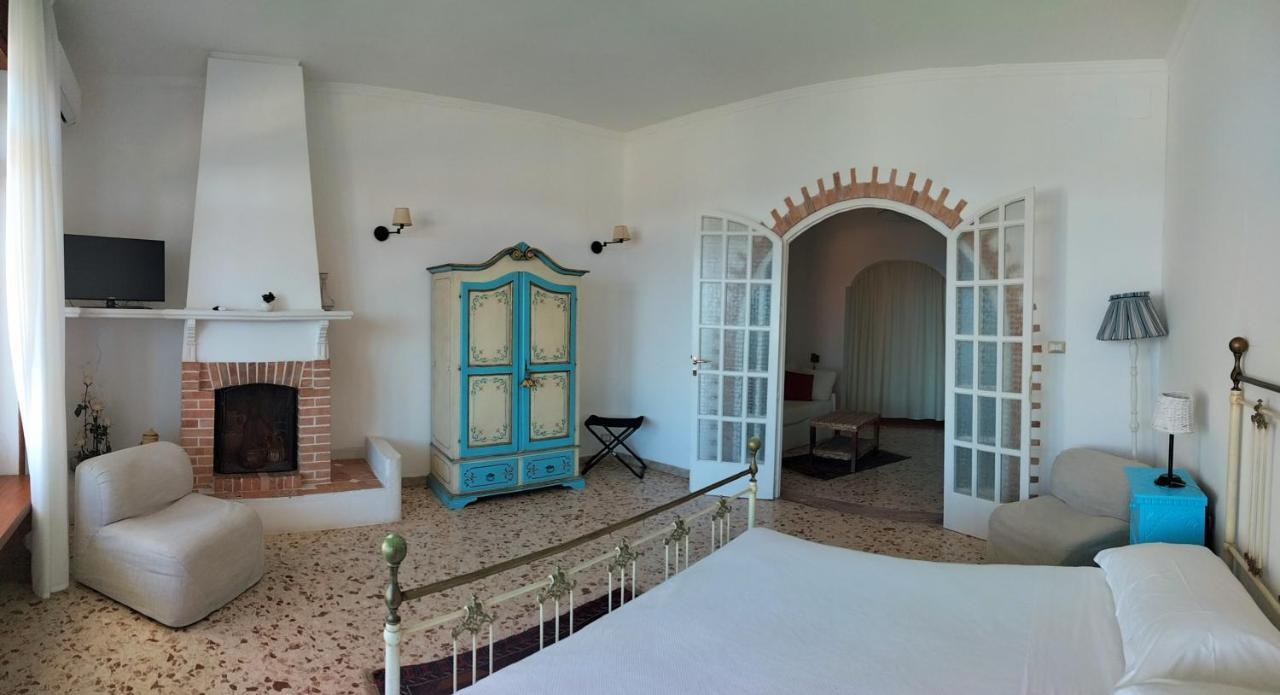 Hotel Il Vascello Marina Serra Extérieur photo