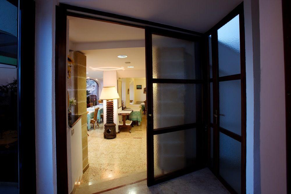 Hotel Il Vascello Marina Serra Extérieur photo